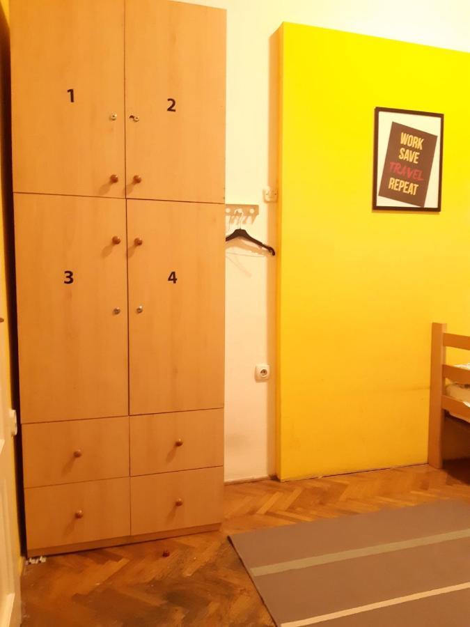 Get Inn Skopje Hostel Екстериор снимка